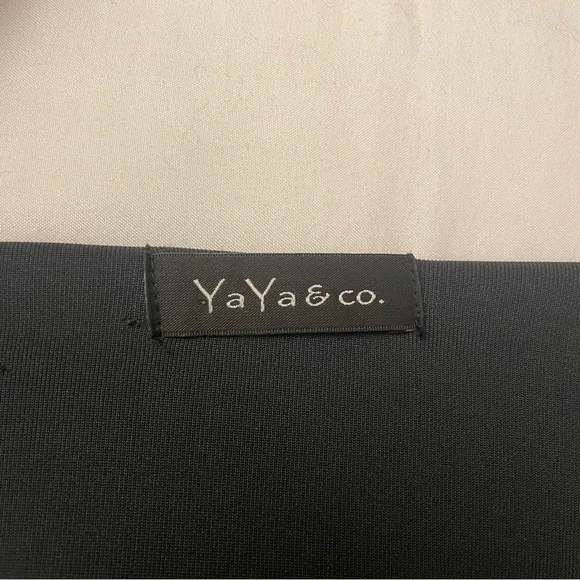 𝅺yaya & Co. Off Shoulder Pop Over Cocktail Dress | Forest Green - Picture 4 of 4